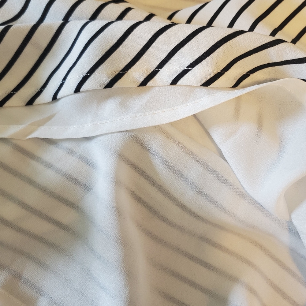 Finders Keepers Striped Cowlneck Top - Picture 4 of 6